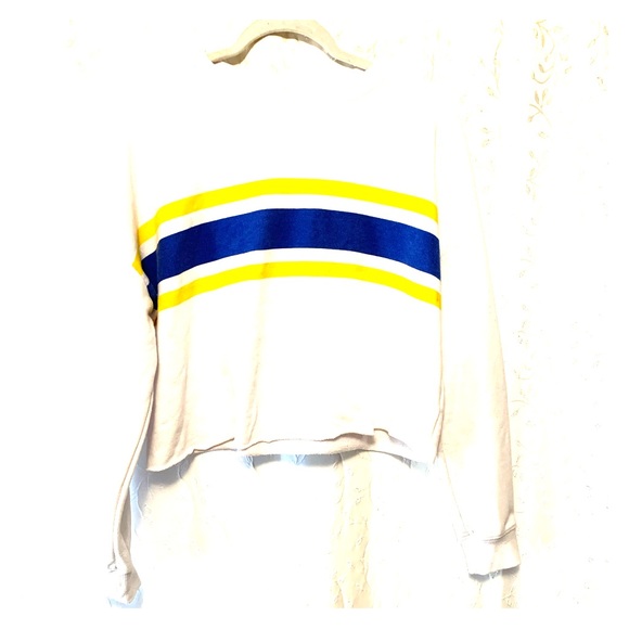 White sweater with front stripes - Picture 1 of 4